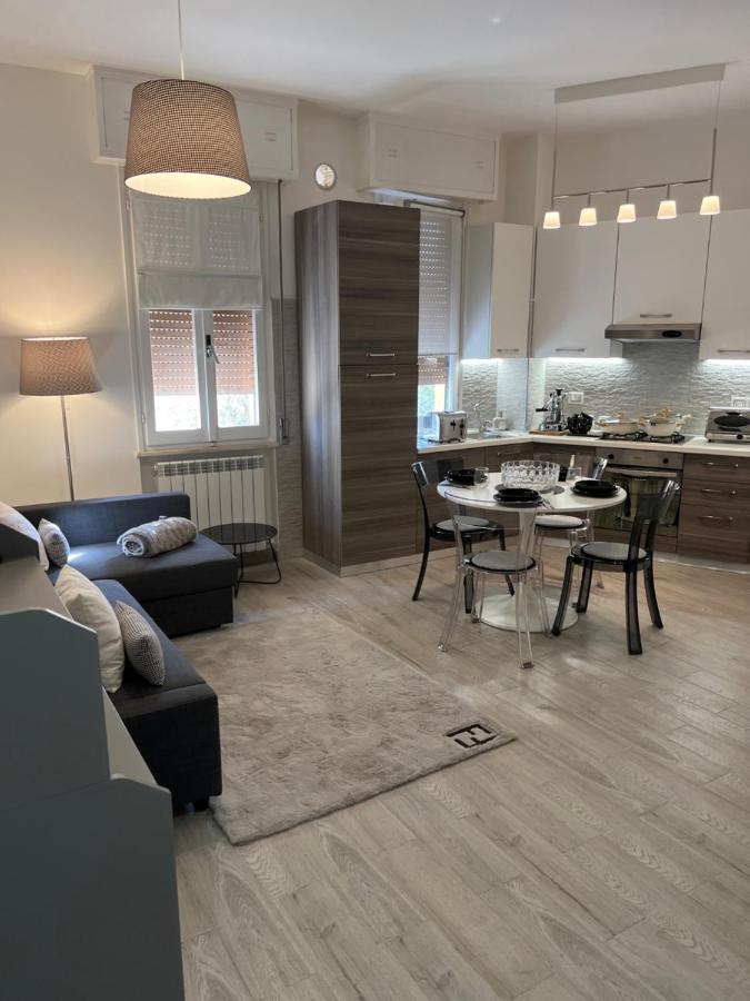 Appartement Casa Pepi à Pesaro Extérieur photo